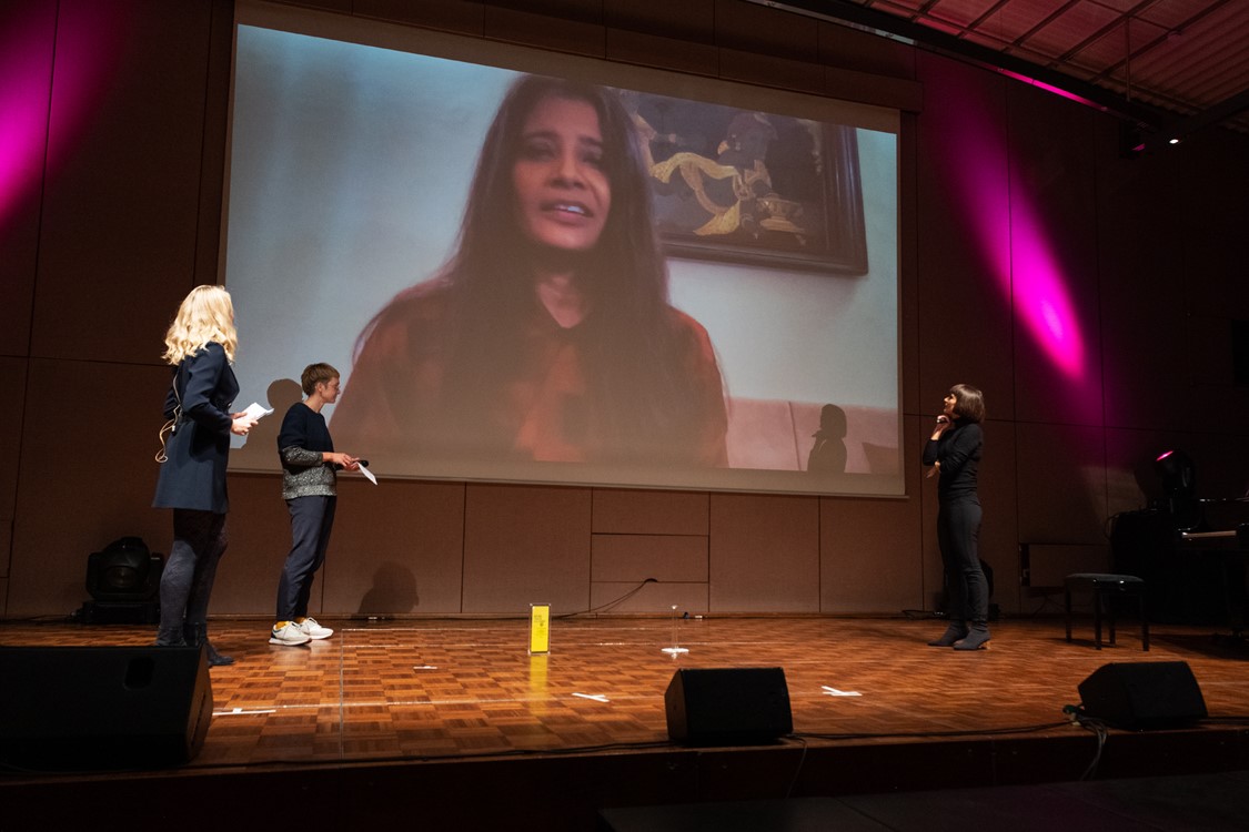 Video message from Deepti Gupta, director of See The Sound Award winning film "Shut Up Sona", with jury members Tasja Langenbach and Fitore Muzaqi