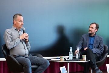 Ádám Balázs, Yati Durant